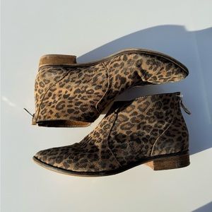 Aldo suede leopard booties with zipper, women’s 6.5